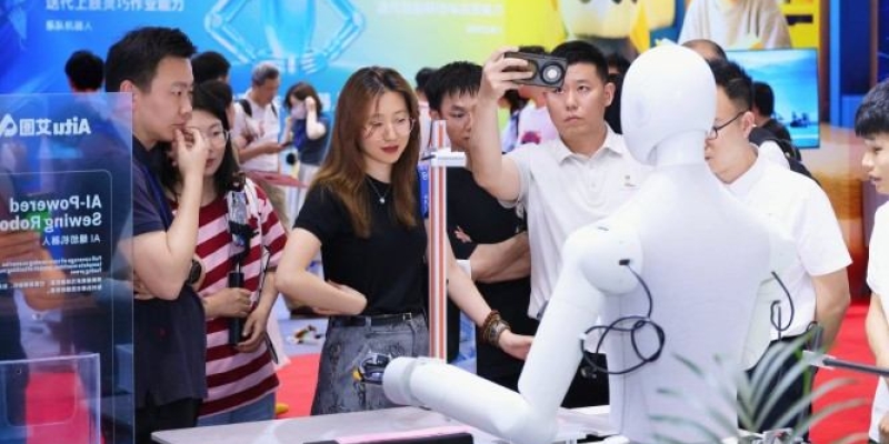 AI算力芯片企业高效报名2027杭州人形机器人展，这些策略最实用。
